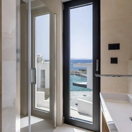 别墅 Modern Luce With Sea View In Peljesac 特雷斯塔尼克