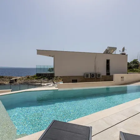 Modern Luce With Sea View In Peljesac Βίλα