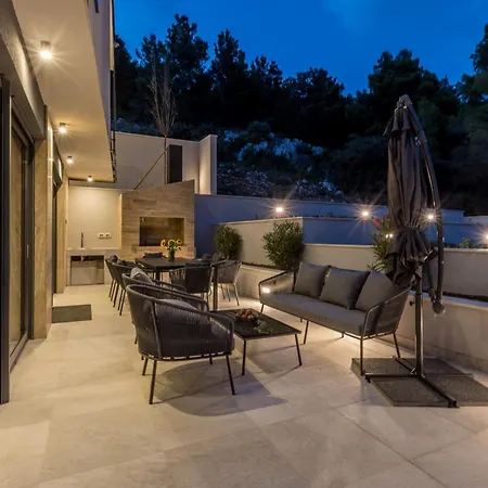 Modern Luce With Sea View In Peljesac * Trstenik (Dubrovnik-Neretva)