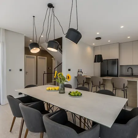 Modern Luce With Sea View In Peljesac Trstenik (Dubrovnik-Neretva)