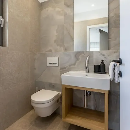 Modern Luce With Sea View In Peljesac Villa